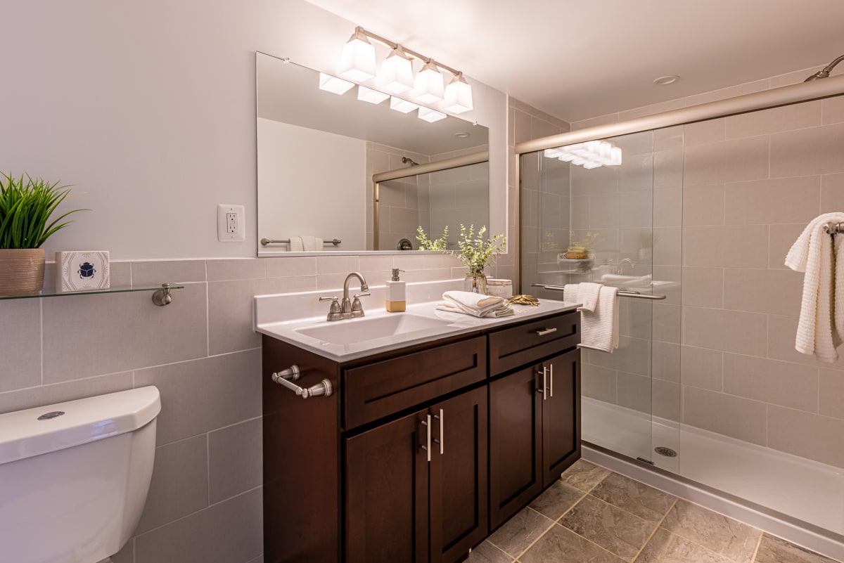 Fairfax County Apartments Merrifield at Dunn Loring Station